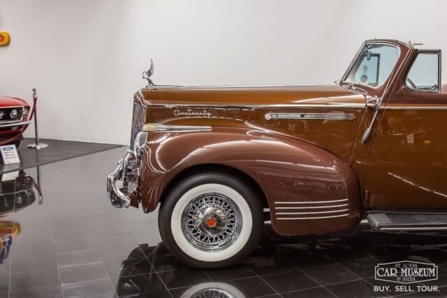 1942 Packard One-Twenty Convertible Coupe - photo 6