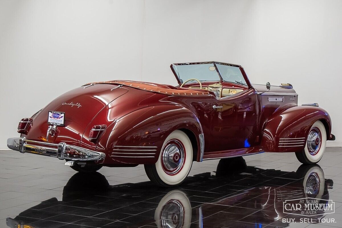 1942 Packard Super Eight One-Eighty Darrin Victoria - photo 11