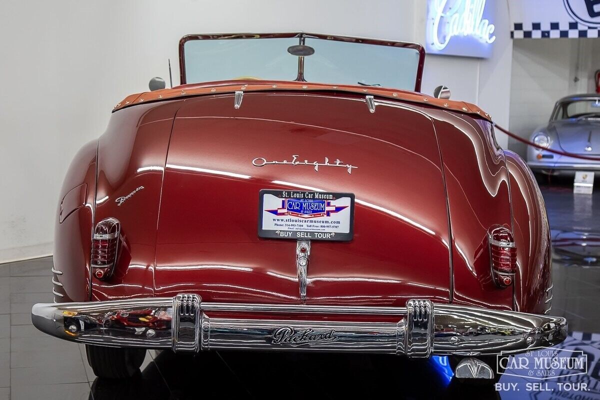 1942 Packard Super Eight One-Eighty Darrin Victoria - photo 8