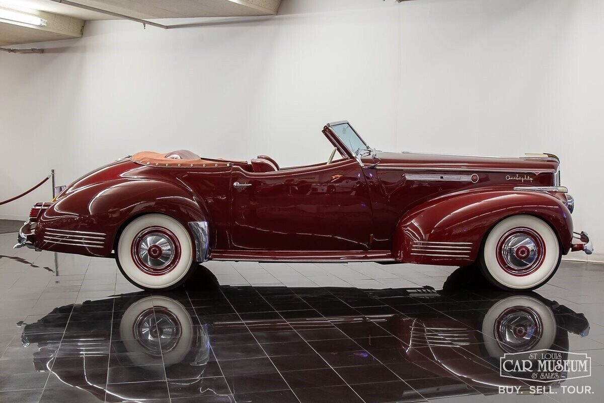 1942 Packard Super Eight One-Eighty Darrin Victoria - photo 9