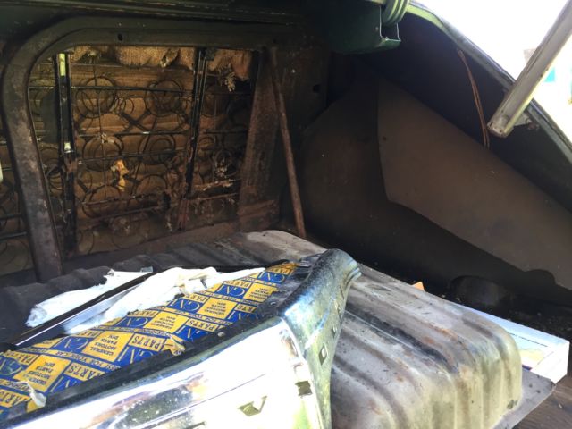 1942 Chevrolet Deluxe Sedan - photo 11