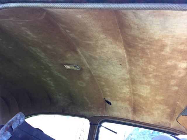 1942 Chevrolet Deluxe Sedan - photo 8