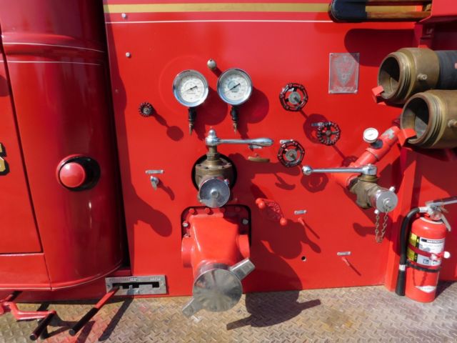 1945 International Harvester K5 Fire Truck - photo 4