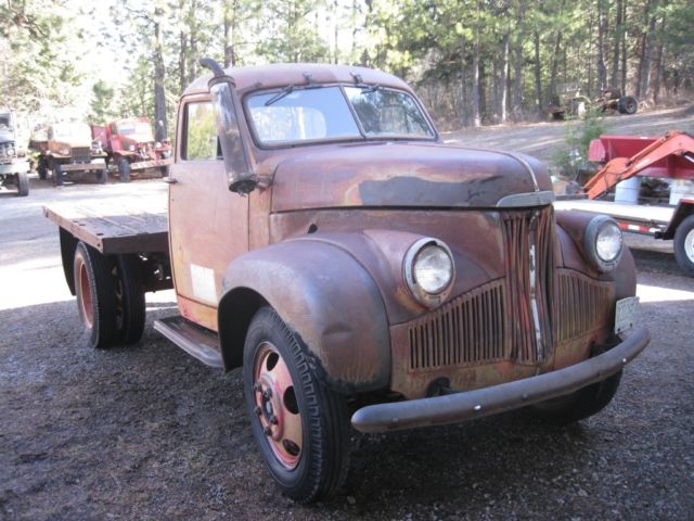 1945 Studebaker M15-28