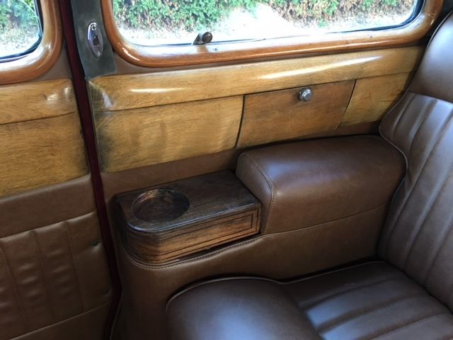 1946 Cadillac Series 75 Custom Sedan - photo 11