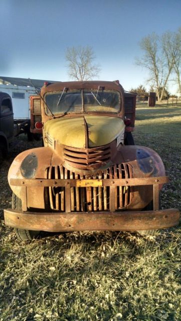 1946 Chevrolet 1.5 Grain Truck with Hoist 1946 Chevrolet Other Pickups BASE