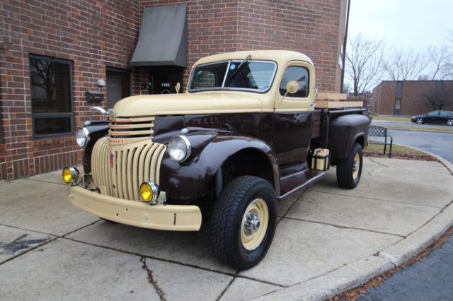 1946 Chevrolet Other Pickups 4x4 - V8 AC - Fully Loaded - photo 2