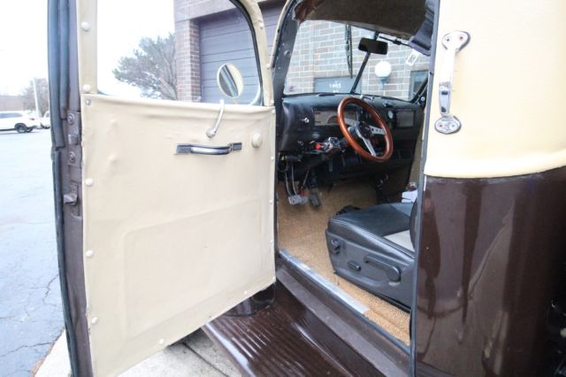 1946 Chevrolet Other Pickups 4x4 - V8 AC - Fully Loaded - photo 11