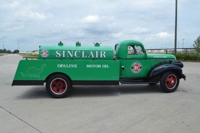 1946 Chevrolet Tanker Truck -- - photo 2