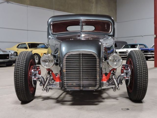 1946 Chevrolet Pick Up Ridler Award Finalist featured in HotRod Magazine - photo 9