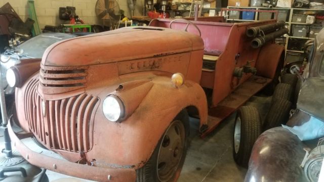 1946 Chevrolet 2 ton - photo 2