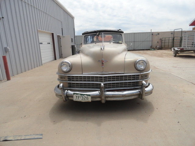 1946 Chrysler Town & Country - photo 4
