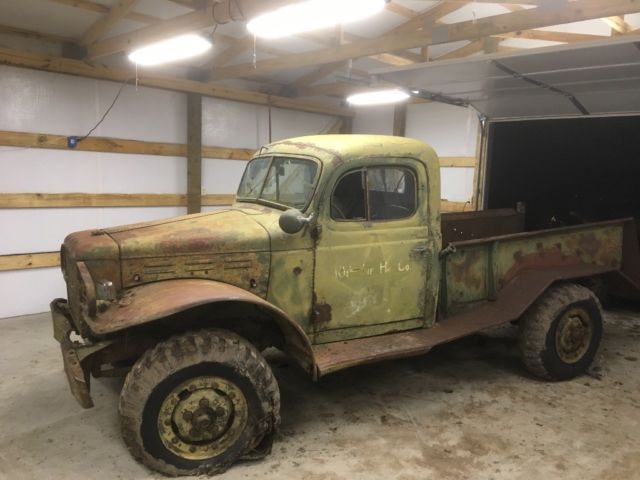 1946 Dodge Power Wagon - photo 2