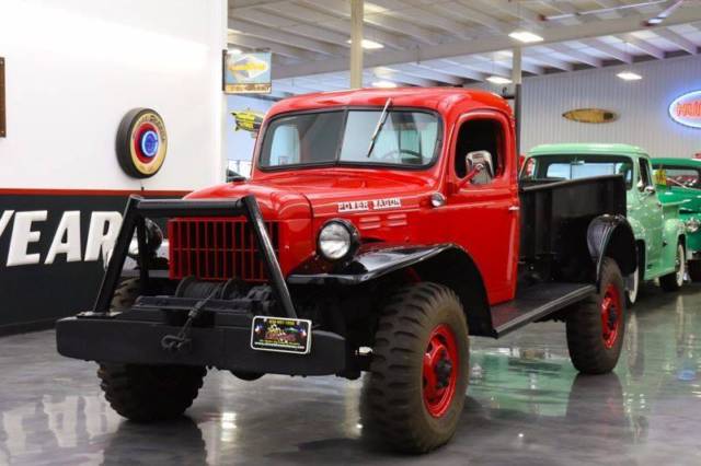 1946 Dodge Power Wagon 4 x 4 - photo 3