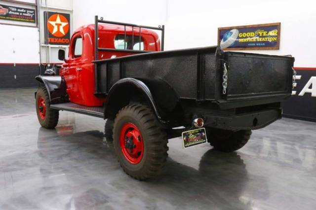 1946 Dodge Power Wagon 4 x 4 - photo 8