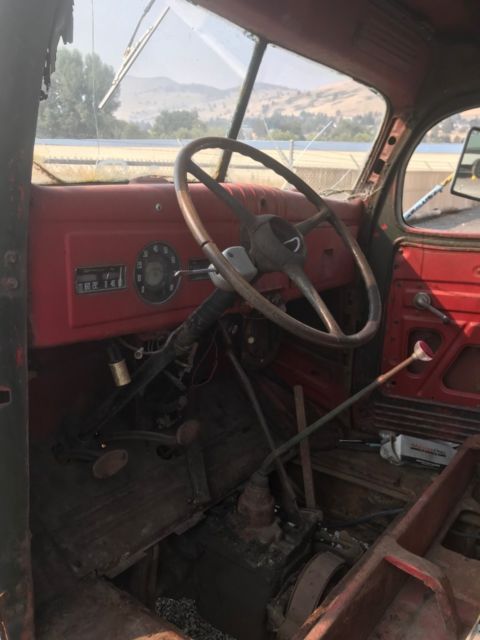 1946 Dodge Other Pickups Cab and chassis - photo 4
