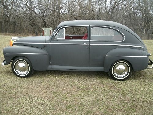 1946 Ford 2 door sedan old school hot rod antique street rod 1946 Ford 2 door sedan delux