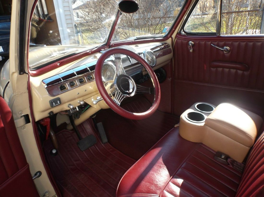 1946 Ford convertible - photo 9