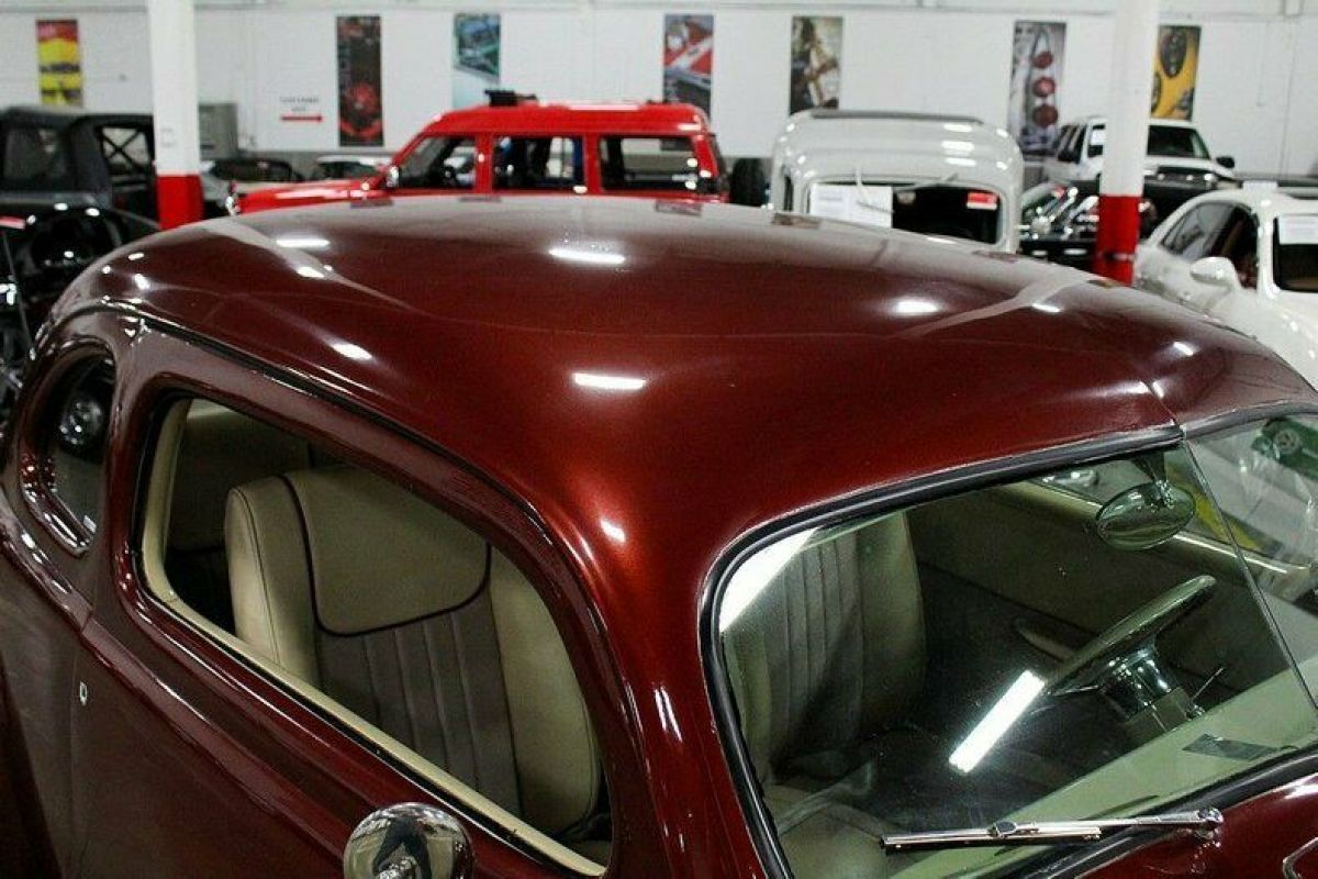 1946 Ford Coupe - photo 10
