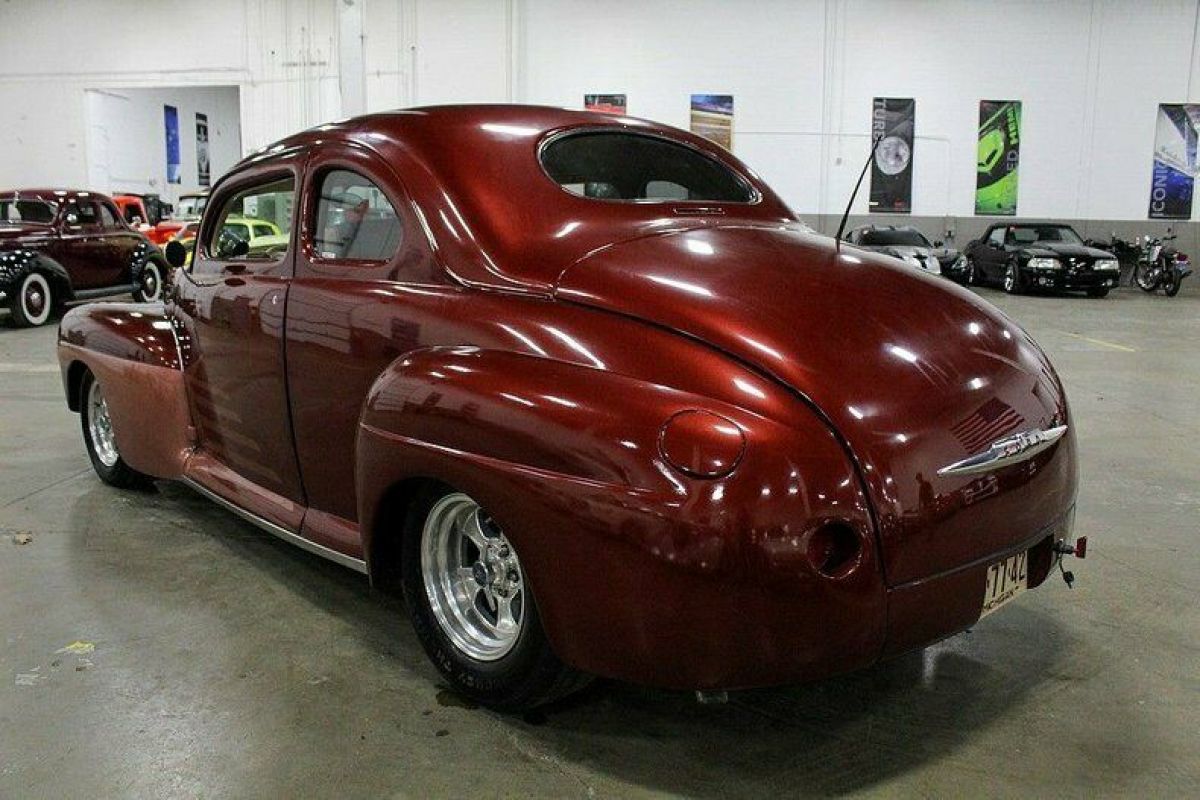 1946 Ford Coupe - photo 3