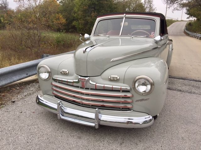 1946 Ford Convertible Super Deluxe - photo 5