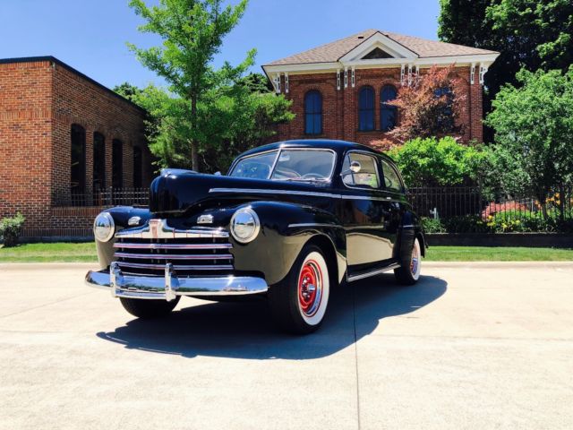 1946 Ford Deluxe - 286 cu in "Flat-head" V8 - 3 Speed manual - Finished in Black 1946 Ford Deluxe