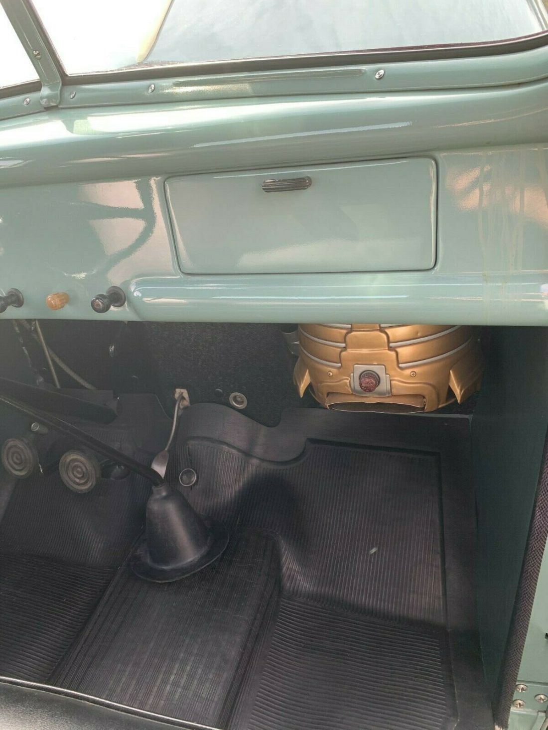 1946 Ford F-100 - photo 8