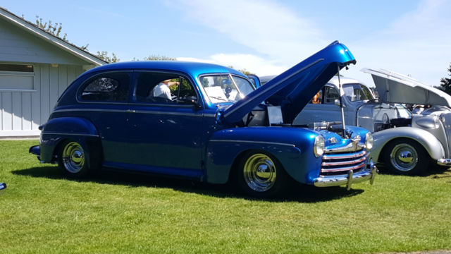 1946 Ford 2 Dr Sedan Deluxe Sedan Deluxe