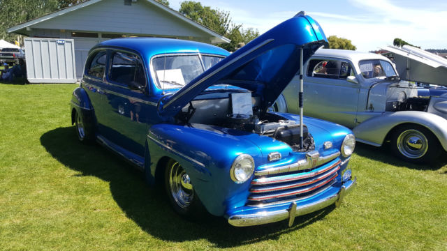 1946 Ford 2 Dr Sedan Deluxe Sedan Deluxe - photo 2