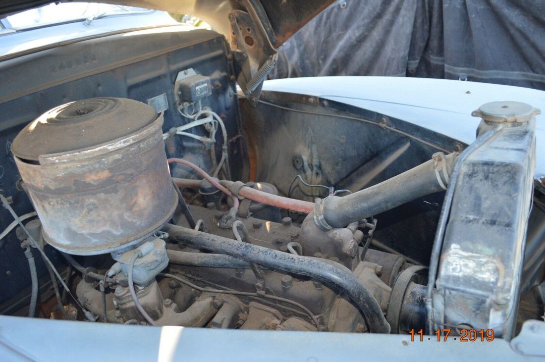 1946 Ford Sedan - photo 5