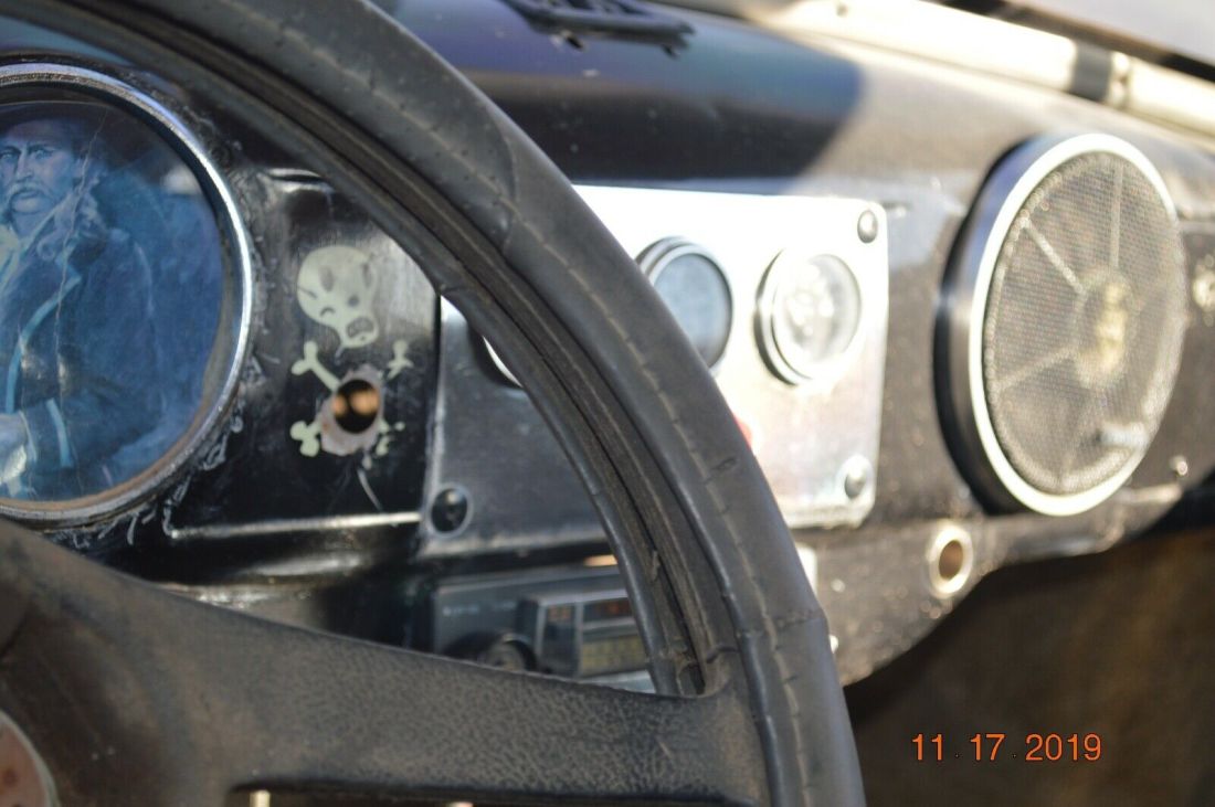 1946 Ford Sedan - photo 7