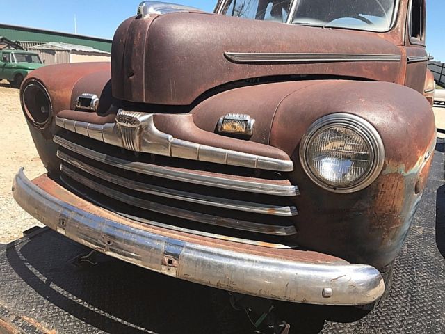 1946 Ford TUDOR SEDAN SUPER DELUXE - photo 3