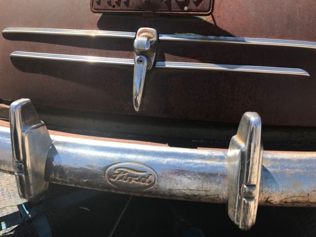 1946 Ford TUDOR SEDAN SUPER DELUXE - photo 7