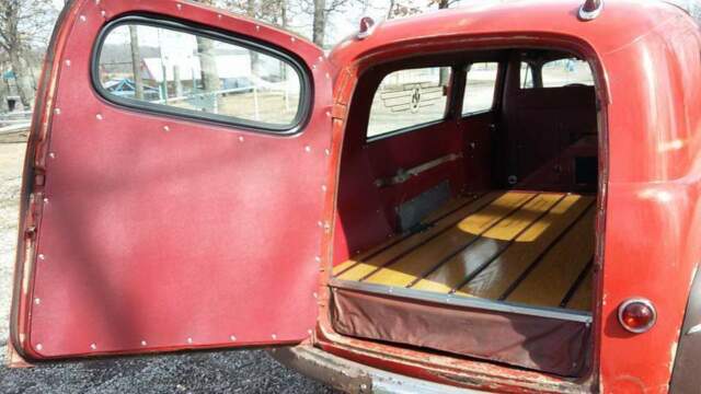 1946 Ford Sedan Delivery Deluxe - photo 10
