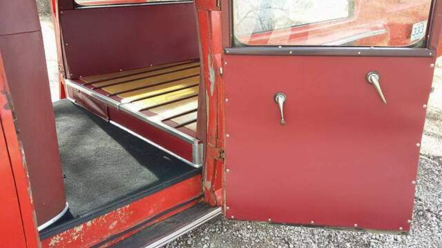 1946 Ford Sedan Delivery Deluxe - photo 11