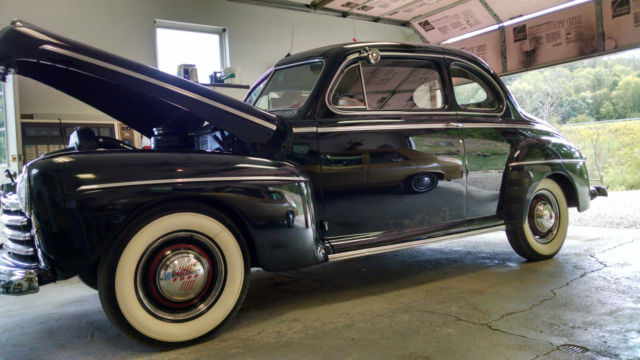 1946 Ford 2 door coupe coupe - photo 12