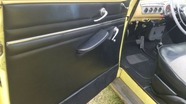 1946 Ford Super Deluxe Convertible - photo 11