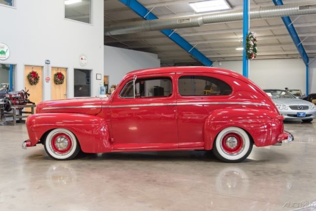 1946 Ford Tudor Sedan 1946 Ford Super Deluxe Tudor Sedan Steel Body 46 350 V8 Auto - photo 5