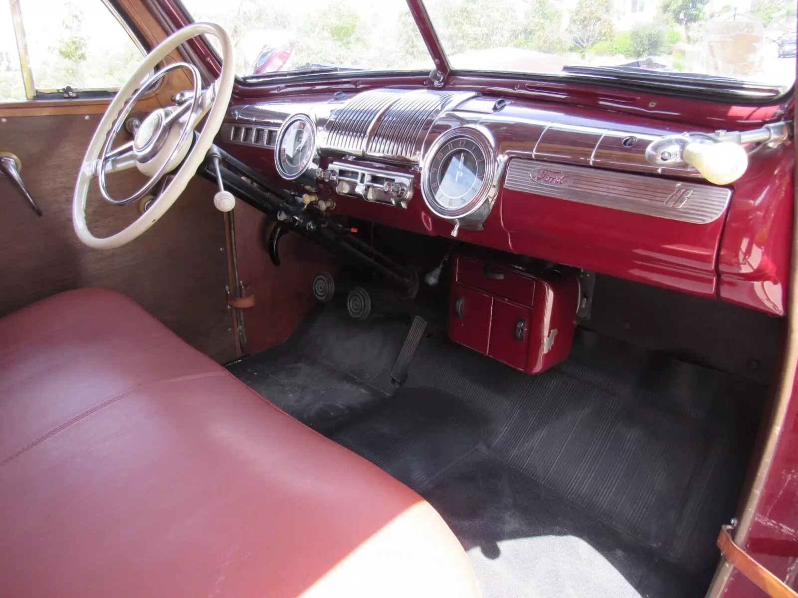 1946 Ford Station Wagon - photo 12