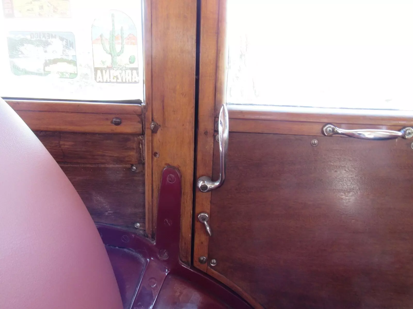 1946 Ford Station Wagon - photo 9