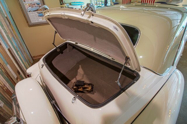 1946 Lincoln Continental Continental - photo 10