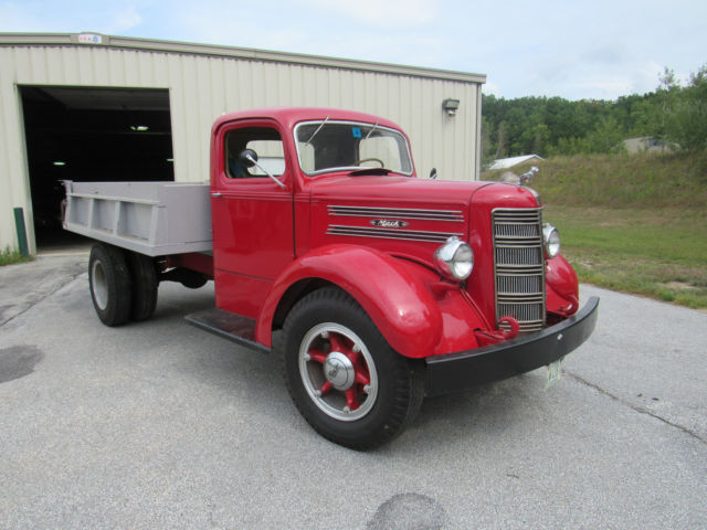 1946 MACK MODEL EE CONVERTED FIRE TRUCK 6CYLINDER FLATBED 1946 Other Makes