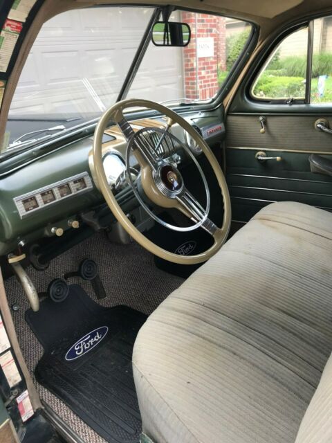 1946 Mercury 69M - photo 12