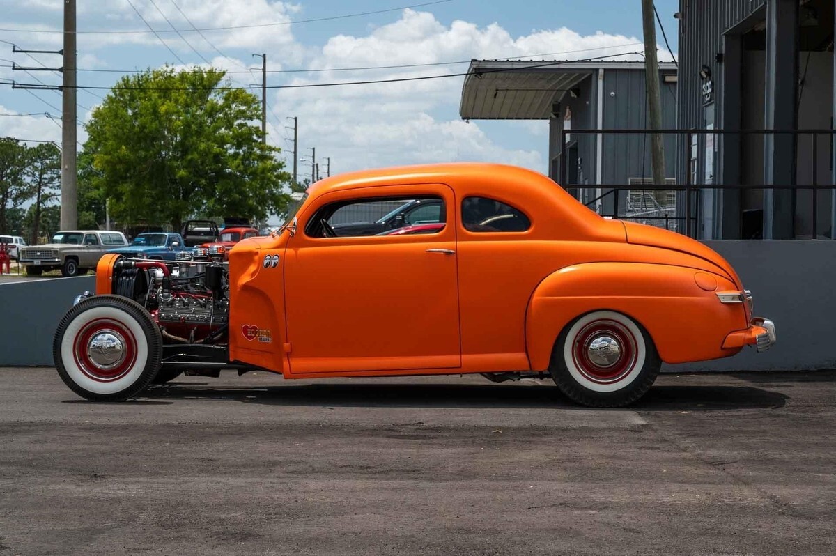 1946 Mercury Custom Coupe Flathead V-8 with Tri-Power, Lenco 5-Speed - photo 2