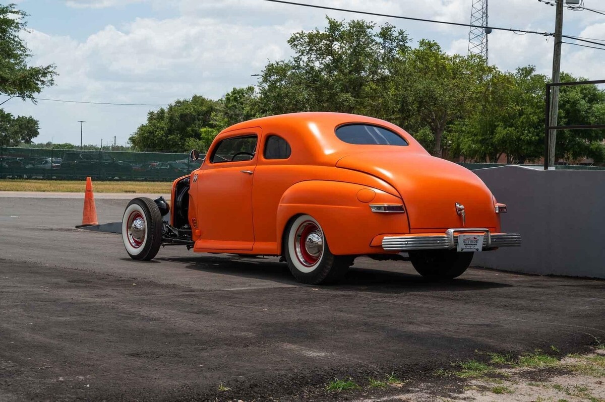 1946 Mercury Custom Coupe Flathead V-8 with Tri-Power, Lenco 5-Speed - photo 4