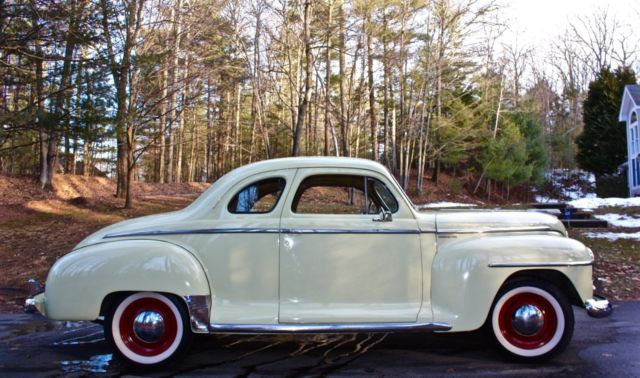 1946 Plymouth Special Deluxe Business Coupe. Mild period correct Hot Rod. Fun! 1946 Plymouth Special Deluxe