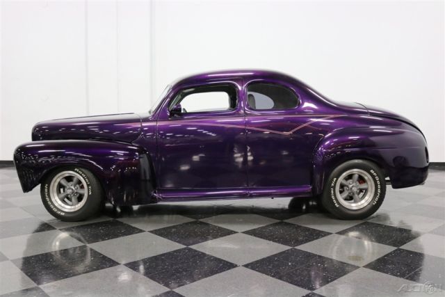 1946 Ford Sedan Streetrod - photo 2