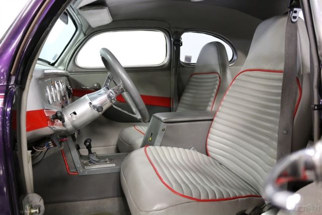 1946 Ford Sedan Streetrod - photo 4