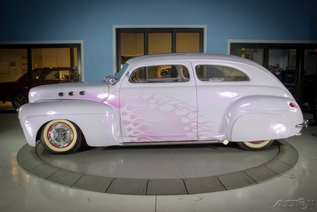 1946 Ford Deluxe - photo 2