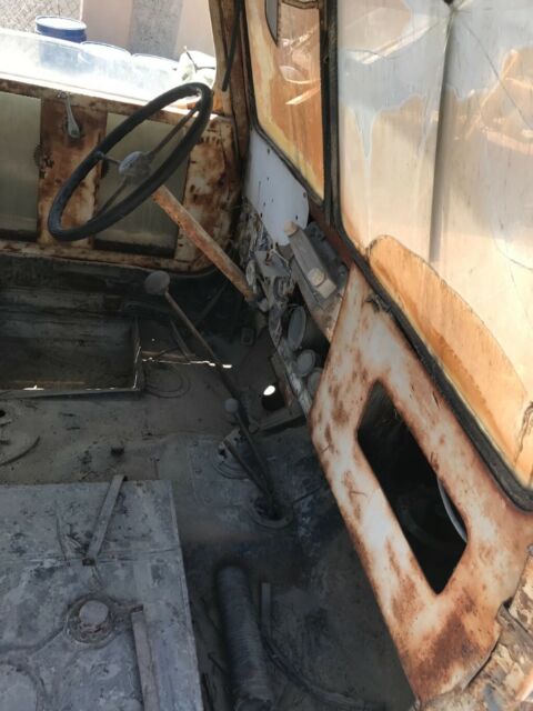 1946 Willys Station Sedan - photo 6